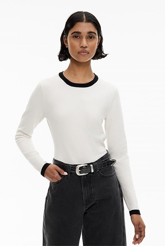 Contrast Trim Knit