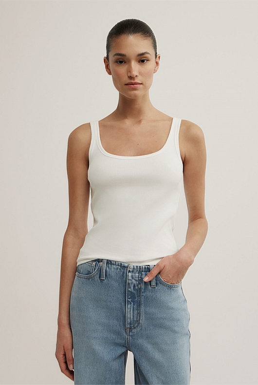 Fine Scoop Neck Tank Top