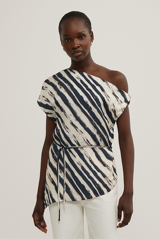 Tipped Shoulder Top