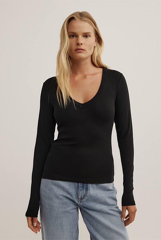 V-Neck Long Sleeve Top